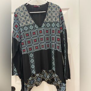 EUC Johnny Was XXL embroidered Women blouse